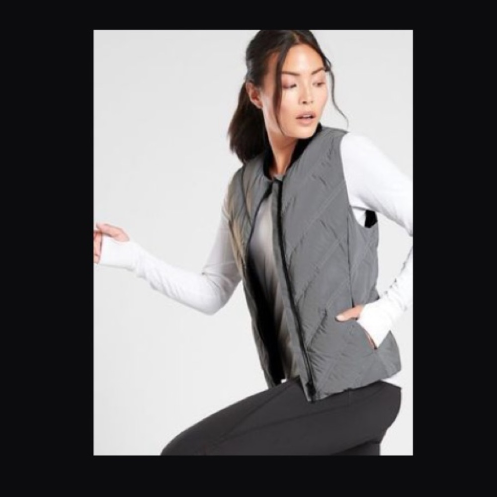 Reflective Inlet Vest Athleta sz M